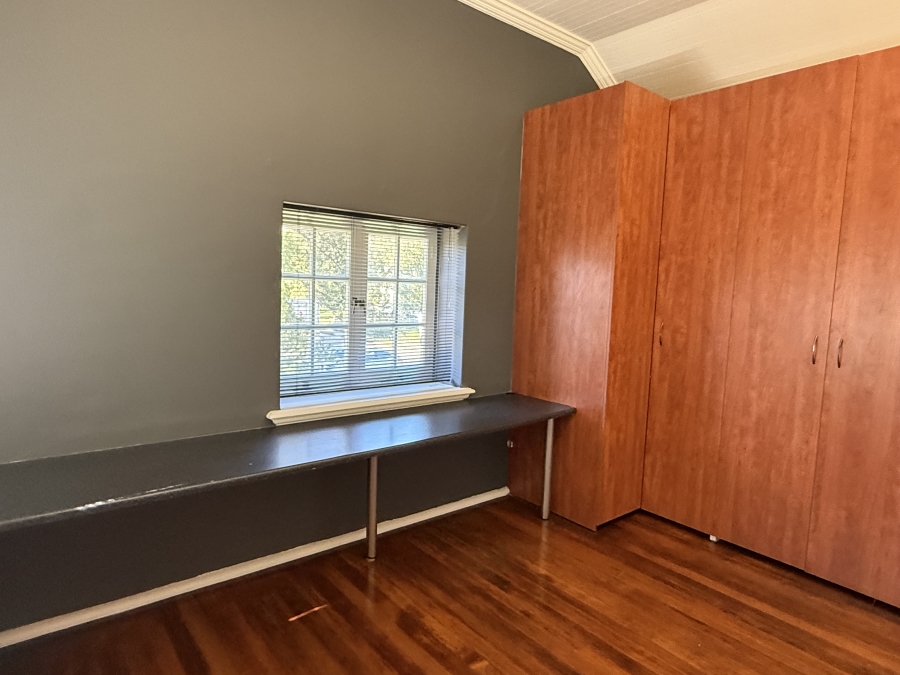 To Let Commercial Property for Rent in Paardevlei Western Cape